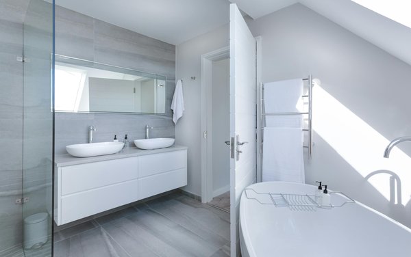 Revamp your home: top bathroom remodeling services Bromley